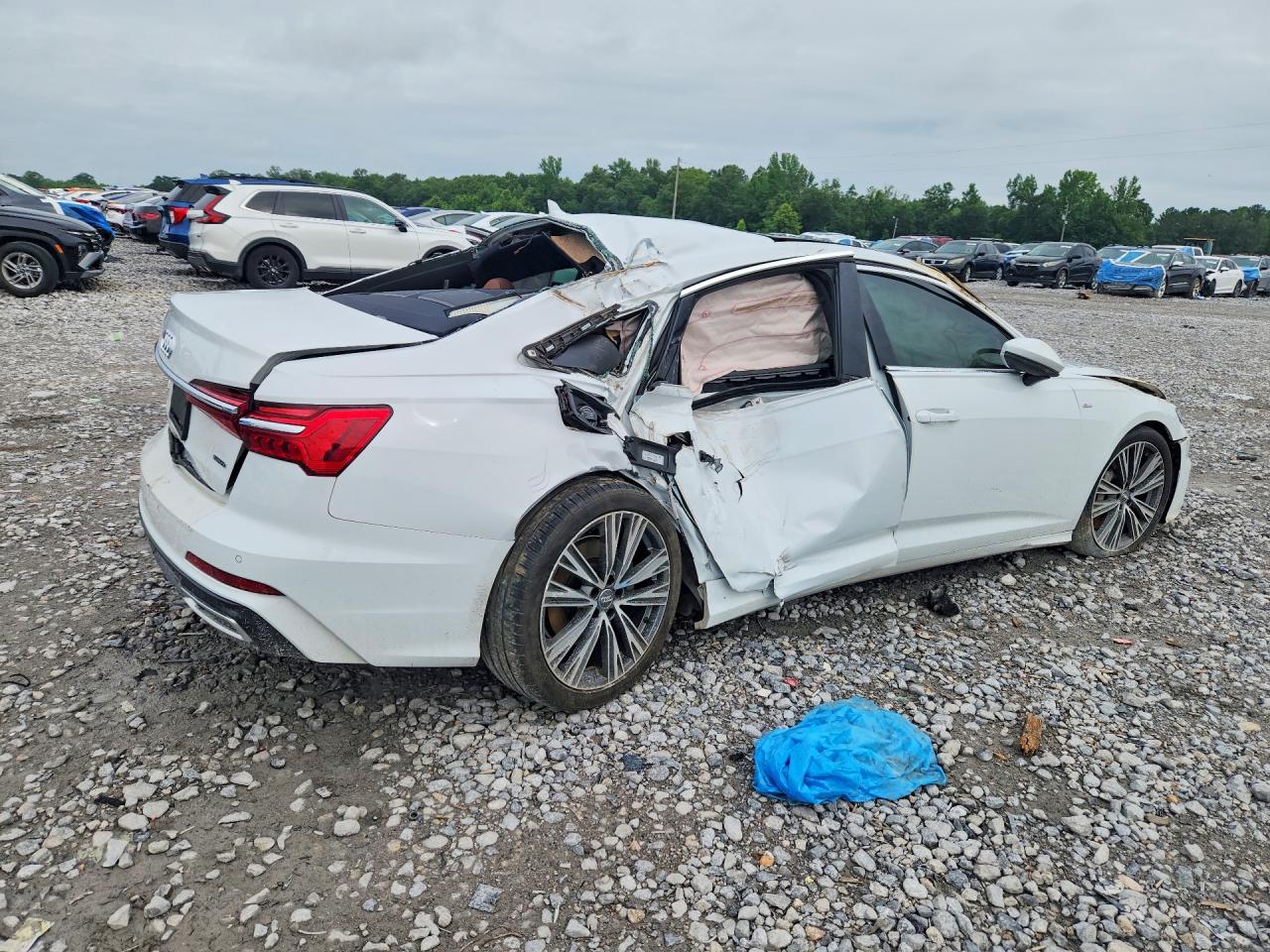 2019 Audi A6 Premium White vin: WAUK2AF28KN080359
