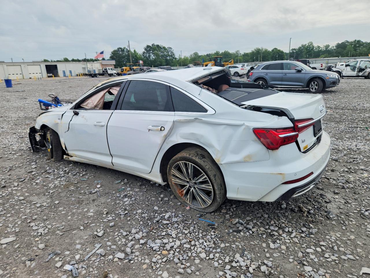 2019 Audi A6 Premium White vin: WAUK2AF28KN080359