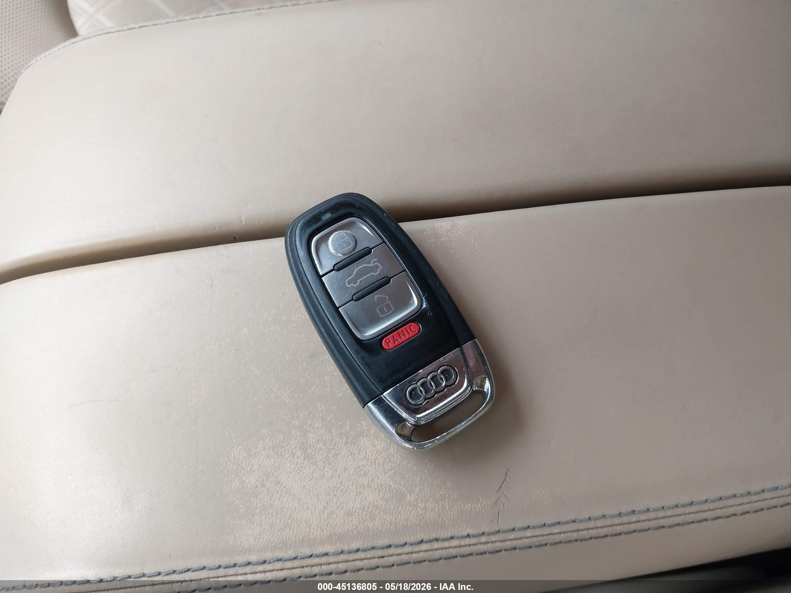 2015 Audi S8 4.0t Черный vin: WAUK2AFD0FN015397