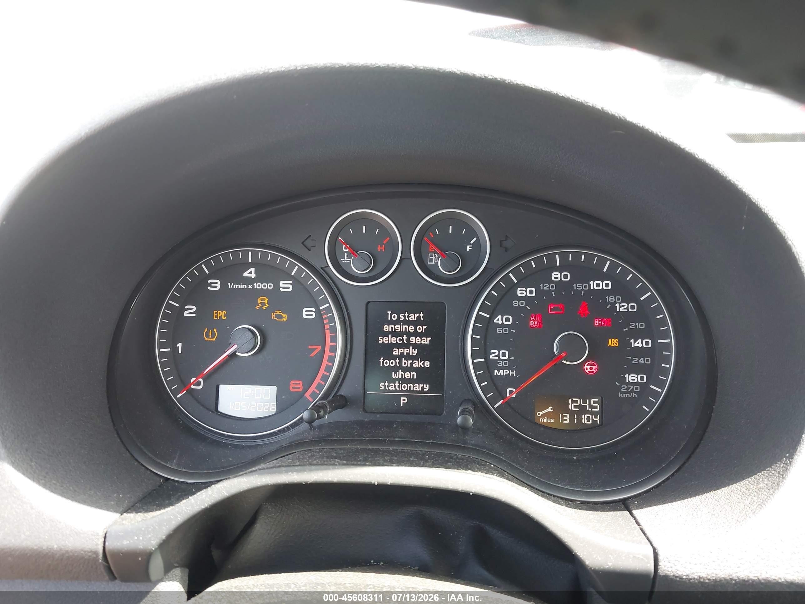 2010 Audi A3 2.0t Premium Белый vin: WAUKEAFM5AA112439