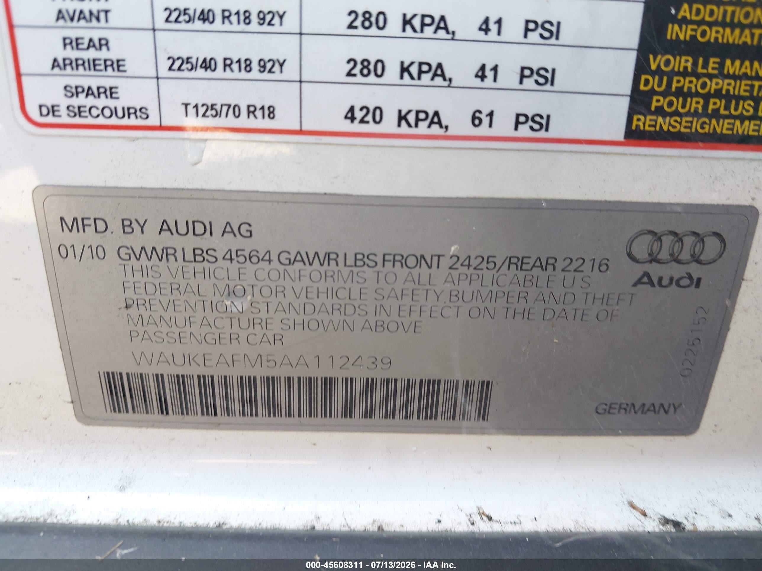 2010 Audi A3 2.0t Premium Белый vin: WAUKEAFM5AA112439
