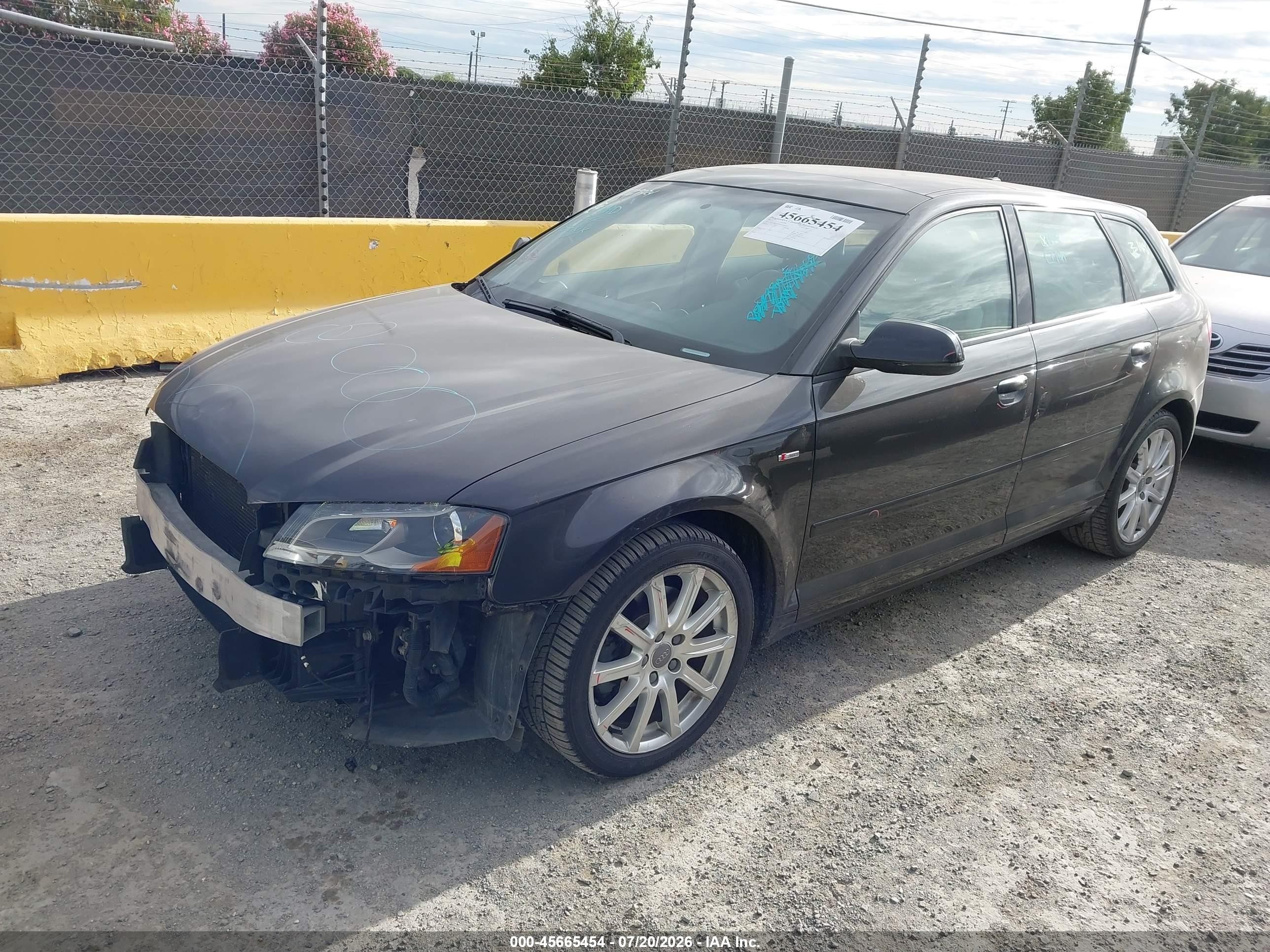 2013 Audi A3 2.0t Premium Black vin: WAUKEAFM5DA027735