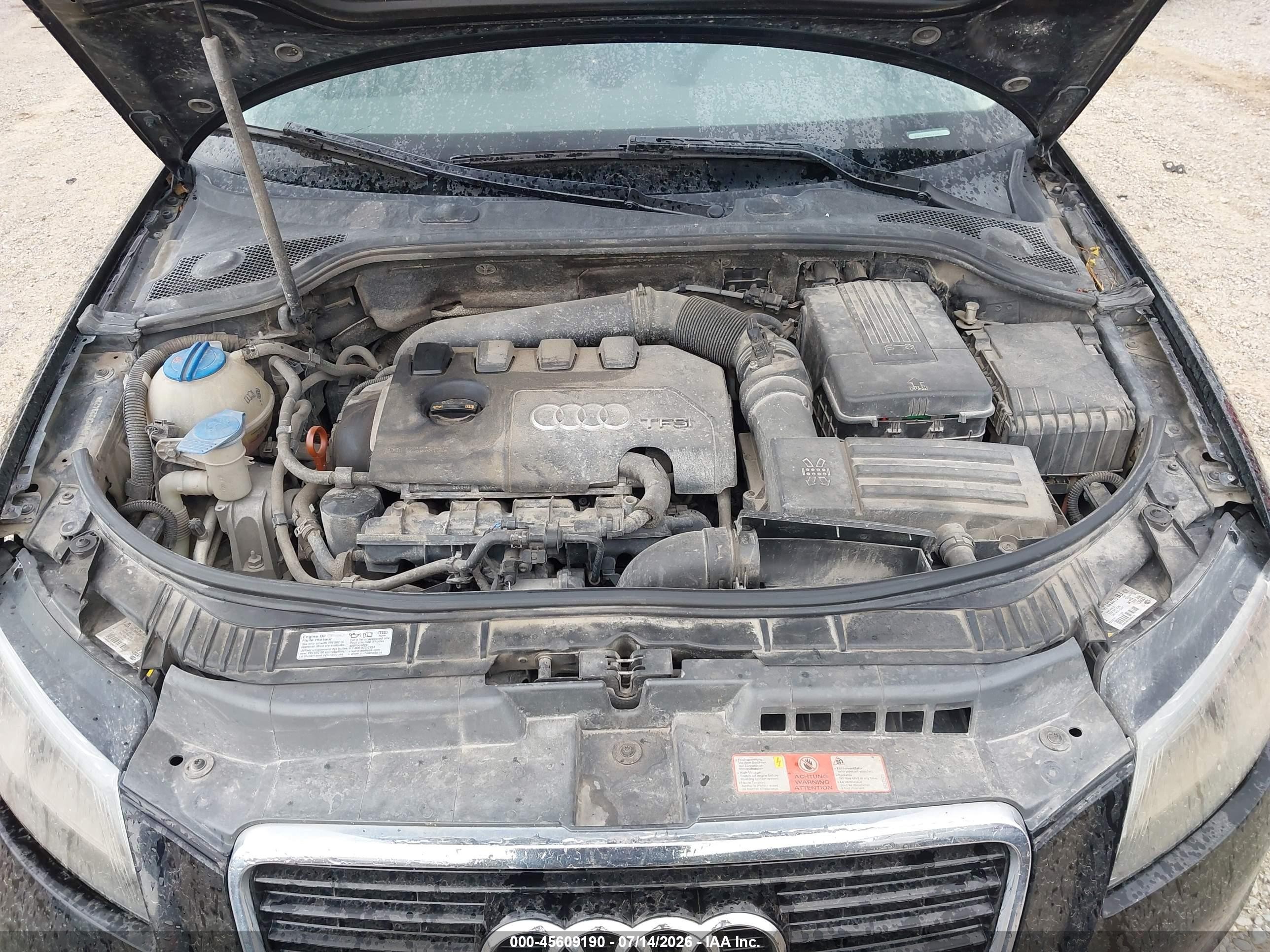 2012 Audi A3 2.0t Premium Plus Черный vin: WAUKEAFM7CA029422