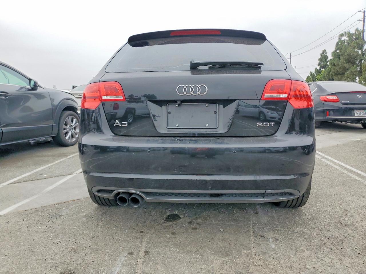 2011 Audi A3 Premium Plus Black vin: WAUKEAFM8BA081396