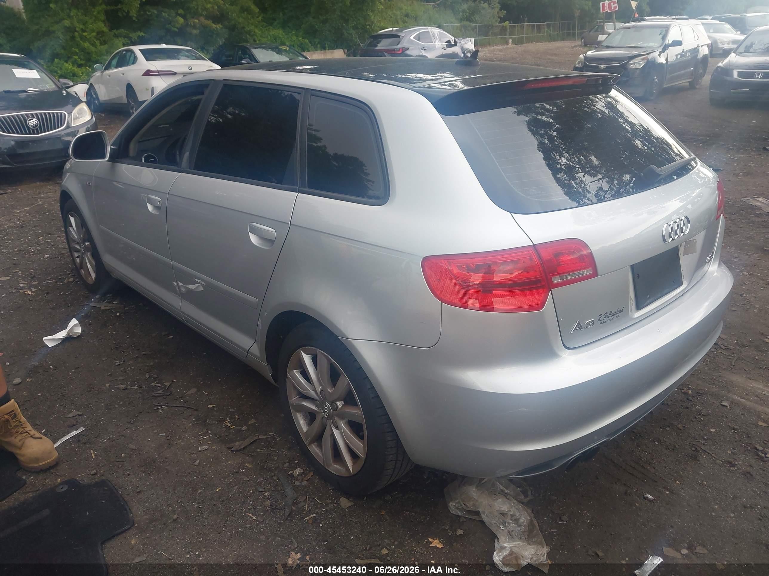 2009 Audi A3 2.0t Silver vin: WAUKF78P89A015013