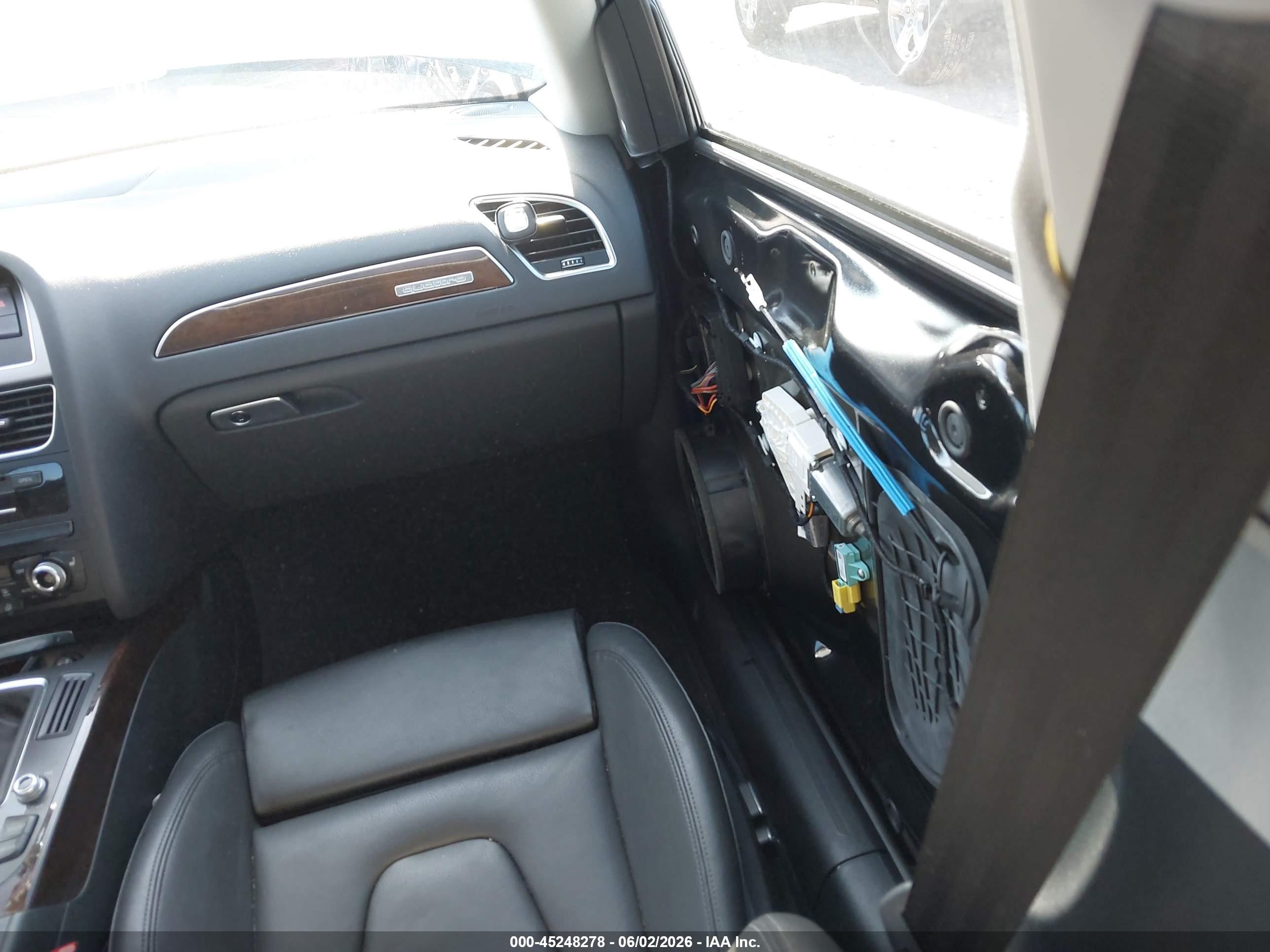 2013 Audi A4 2.0t Premium Black vin: WAUKFBFL5DN041654
