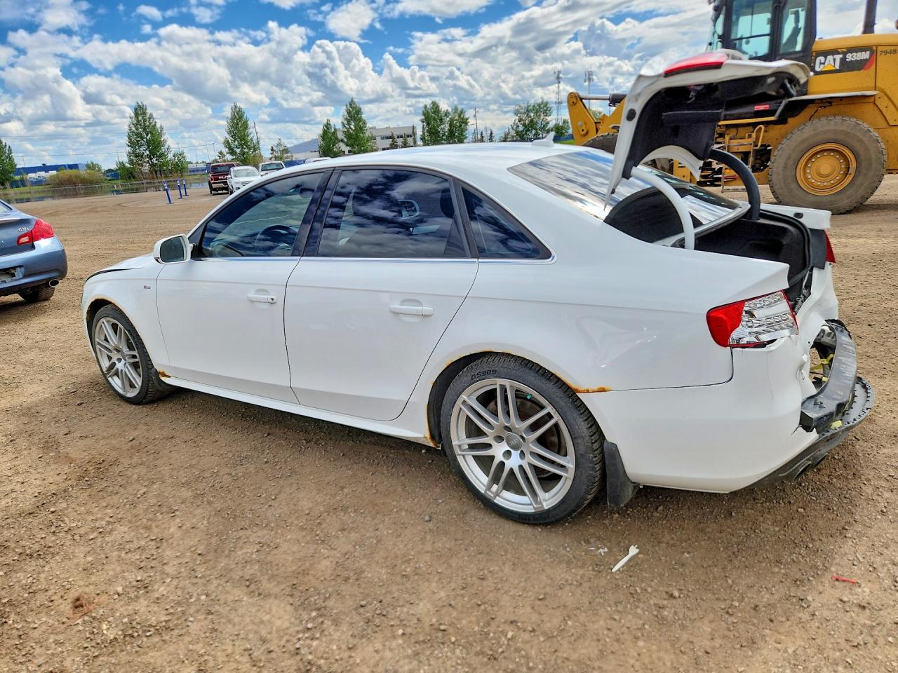 2011 Audi A4 Prestige White vin: WAUKFCFL0BA108901