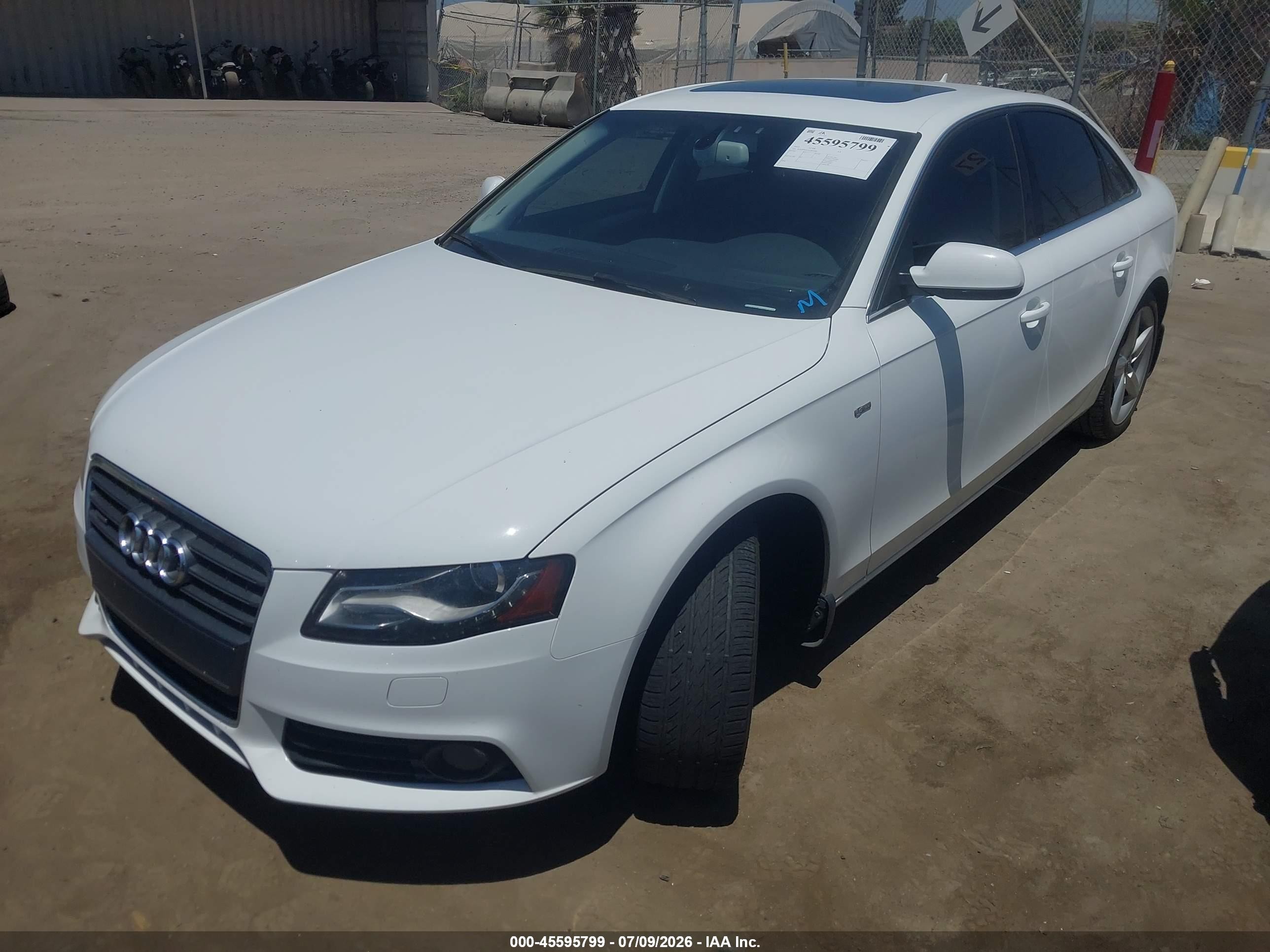 2012 Audi A4 2.0t Premium Plus White vin: WAUKFCFL2CN014383