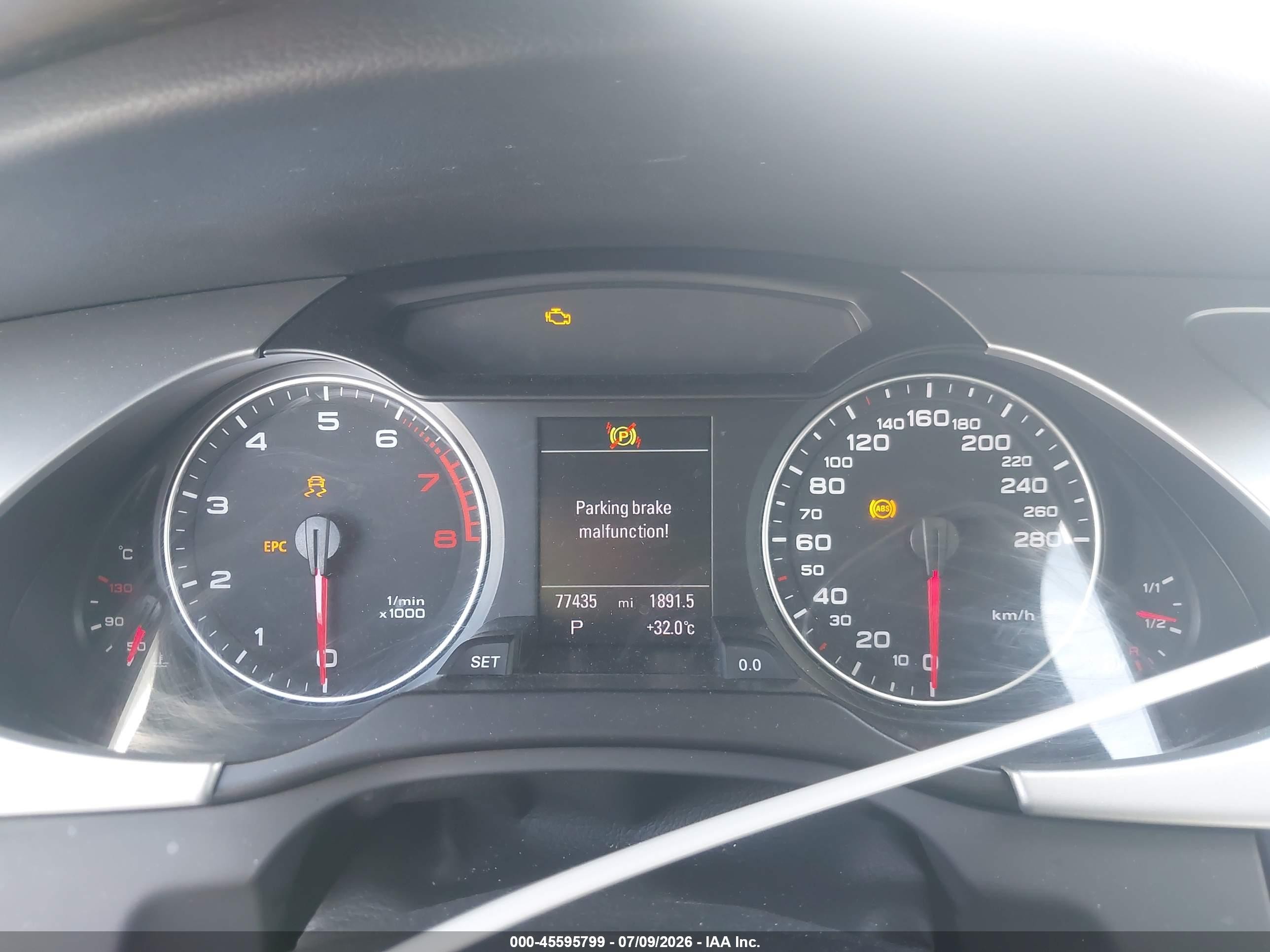 2012 Audi A4 2.0t Premium Plus White vin: WAUKFCFL2CN014383