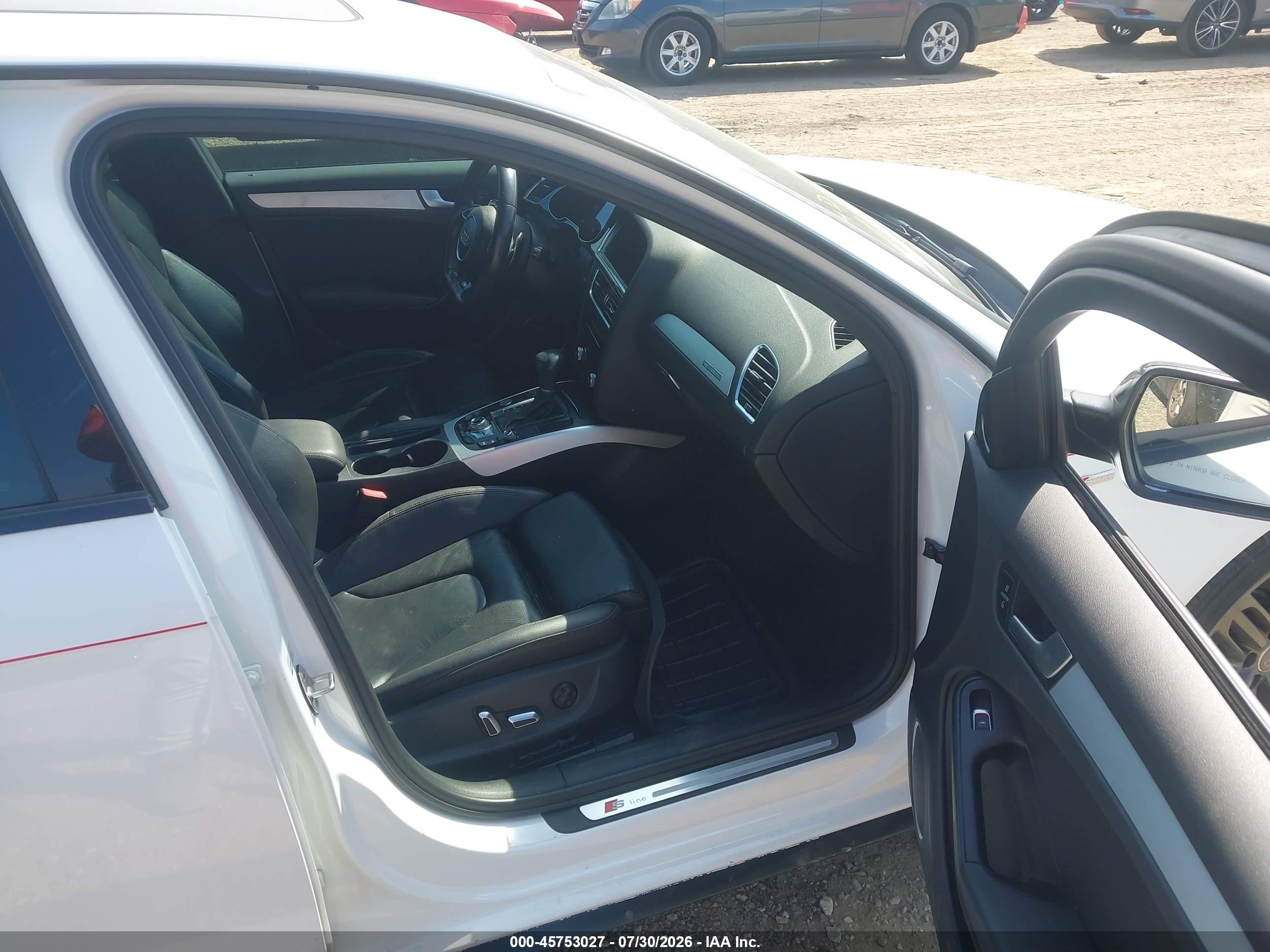 2015 Audi A4 2.0t Premium White vin: WAUKFCFL6FN027688