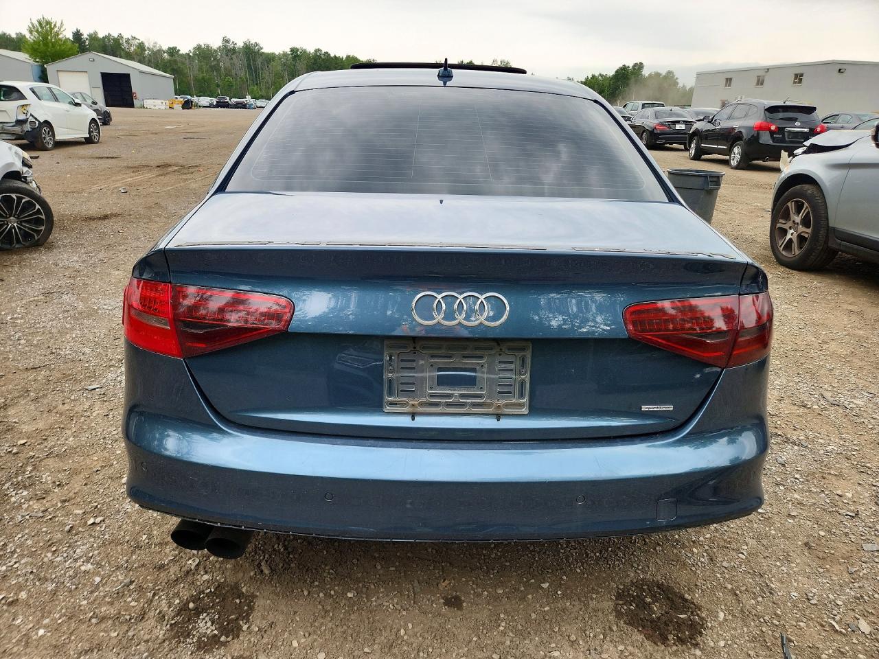 2015 Audi A4 Prestige Blue vin: WAUKFCFL7FN010558