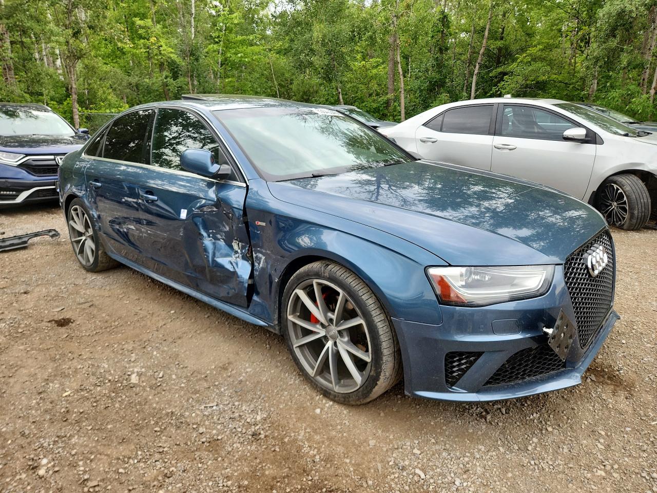 2015 Audi A4 Prestige Blue vin: WAUKFCFL7FN010558