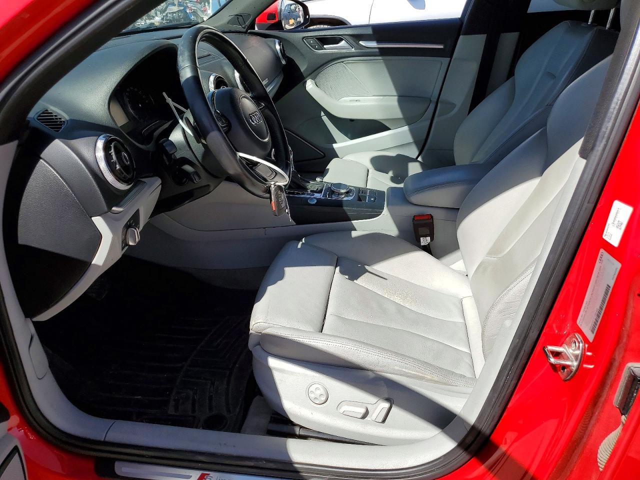 2015 Audi A3 Prestige S-line Красный vin: WAUKFGFF1F1062468