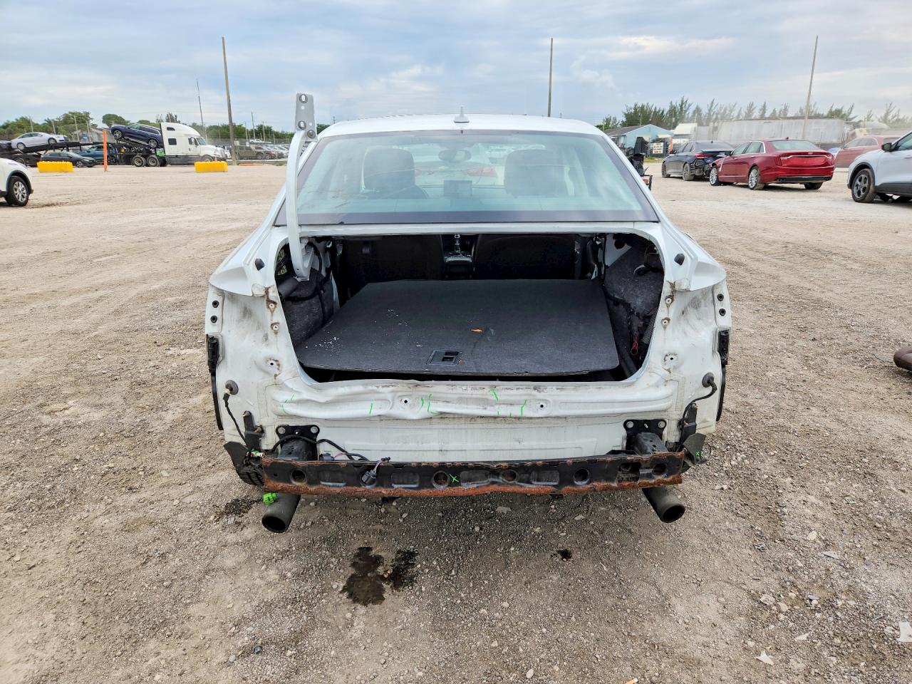 2015 Audi A3 Prestige S-line White vin: WAUKFHFF3F1021622