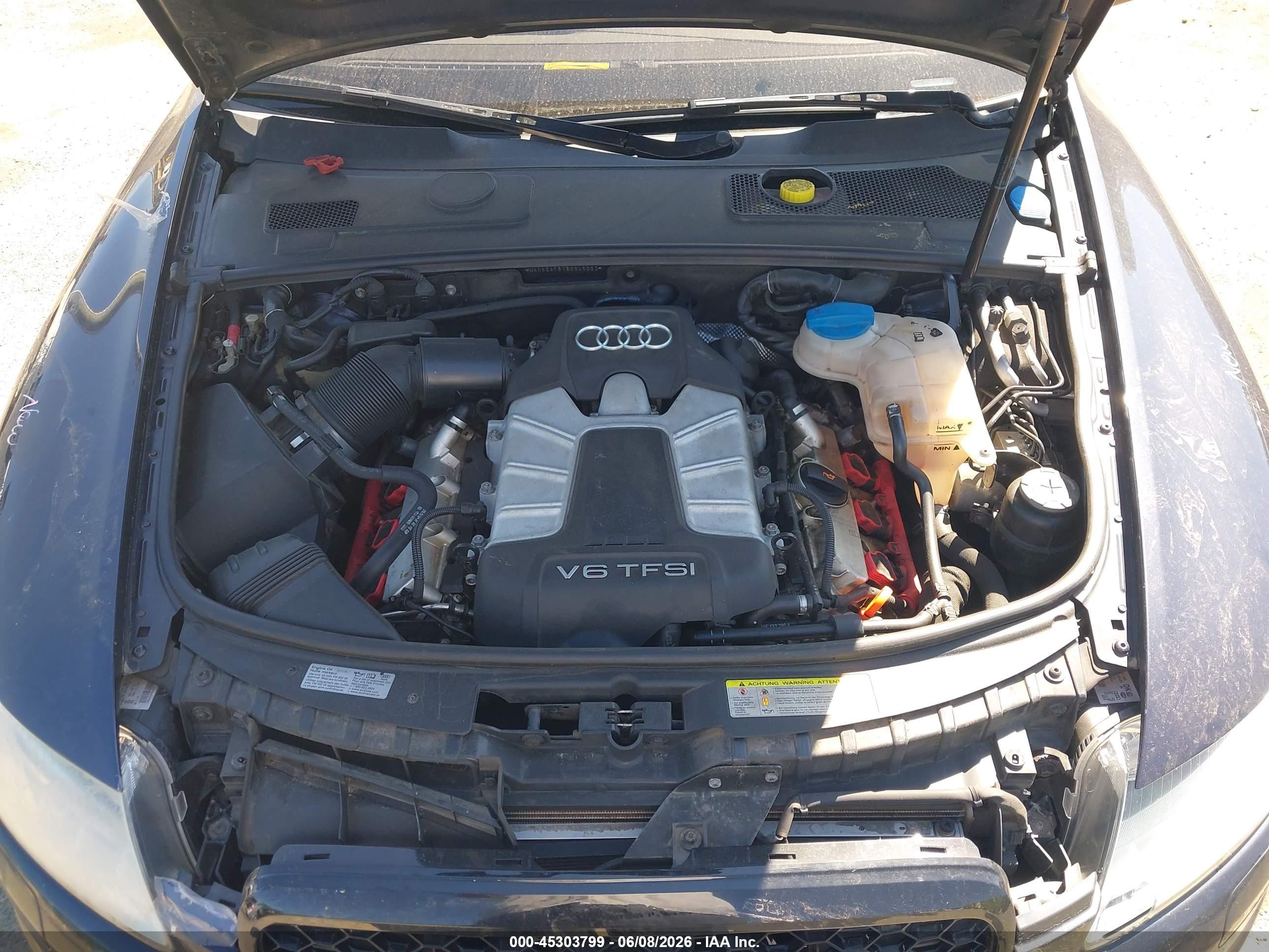 2011 Audi A6 3.0 Premium Синий vin: WAUKGAFB1BN045003