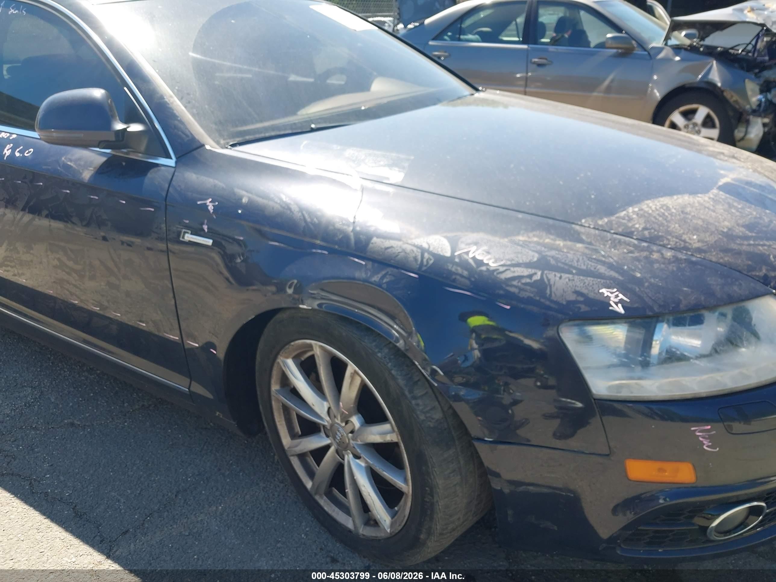 2011 Audi A6 3.0 Premium Синий vin: WAUKGAFB1BN045003