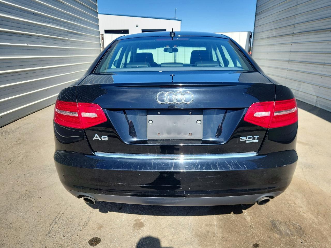 2010 Audi A6 Prestige Black vin: WAUKGAFB2AN015152