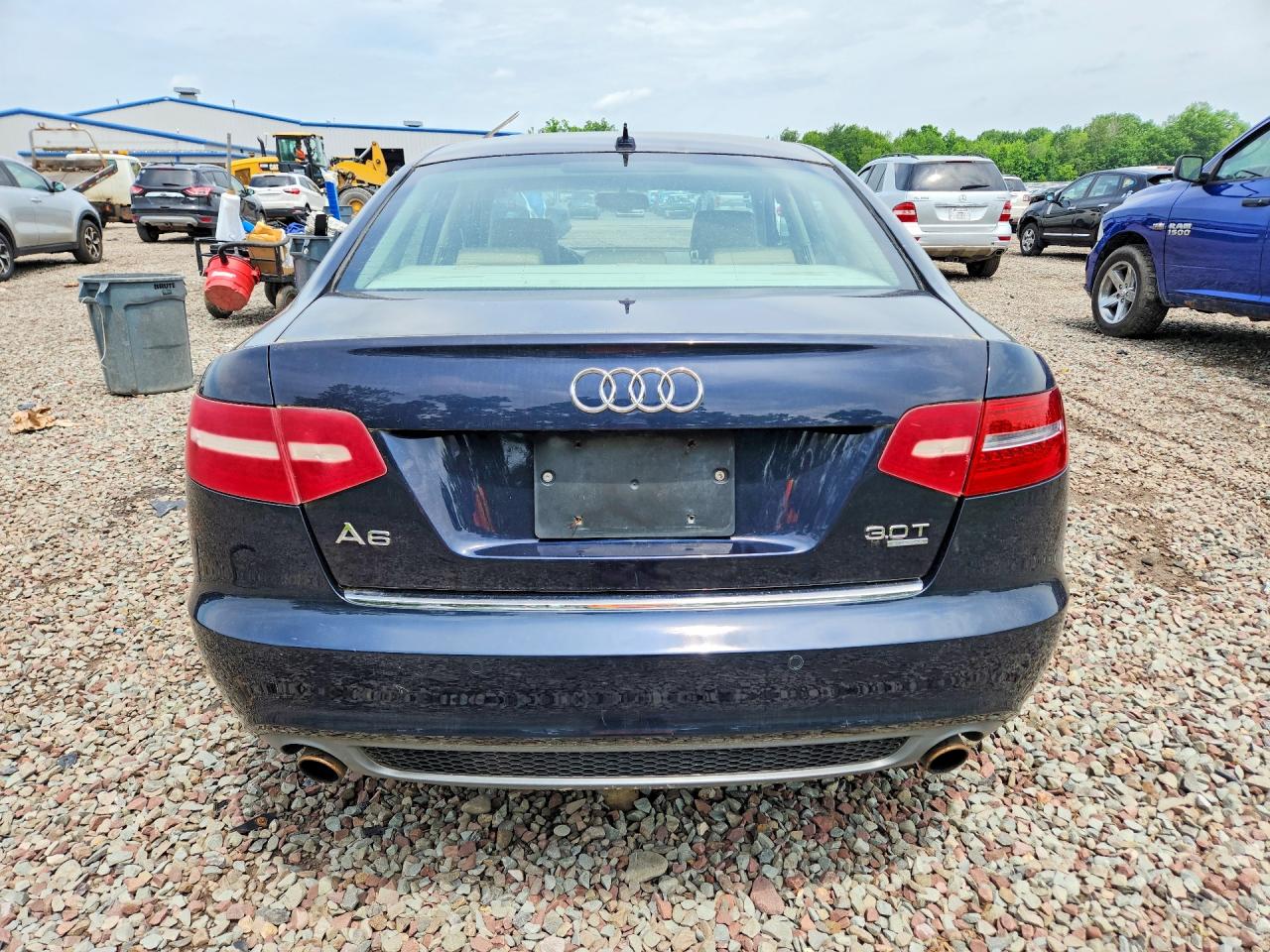 2011 Audi A6 Prestige Blue vin: WAUKGAFB2BN044636