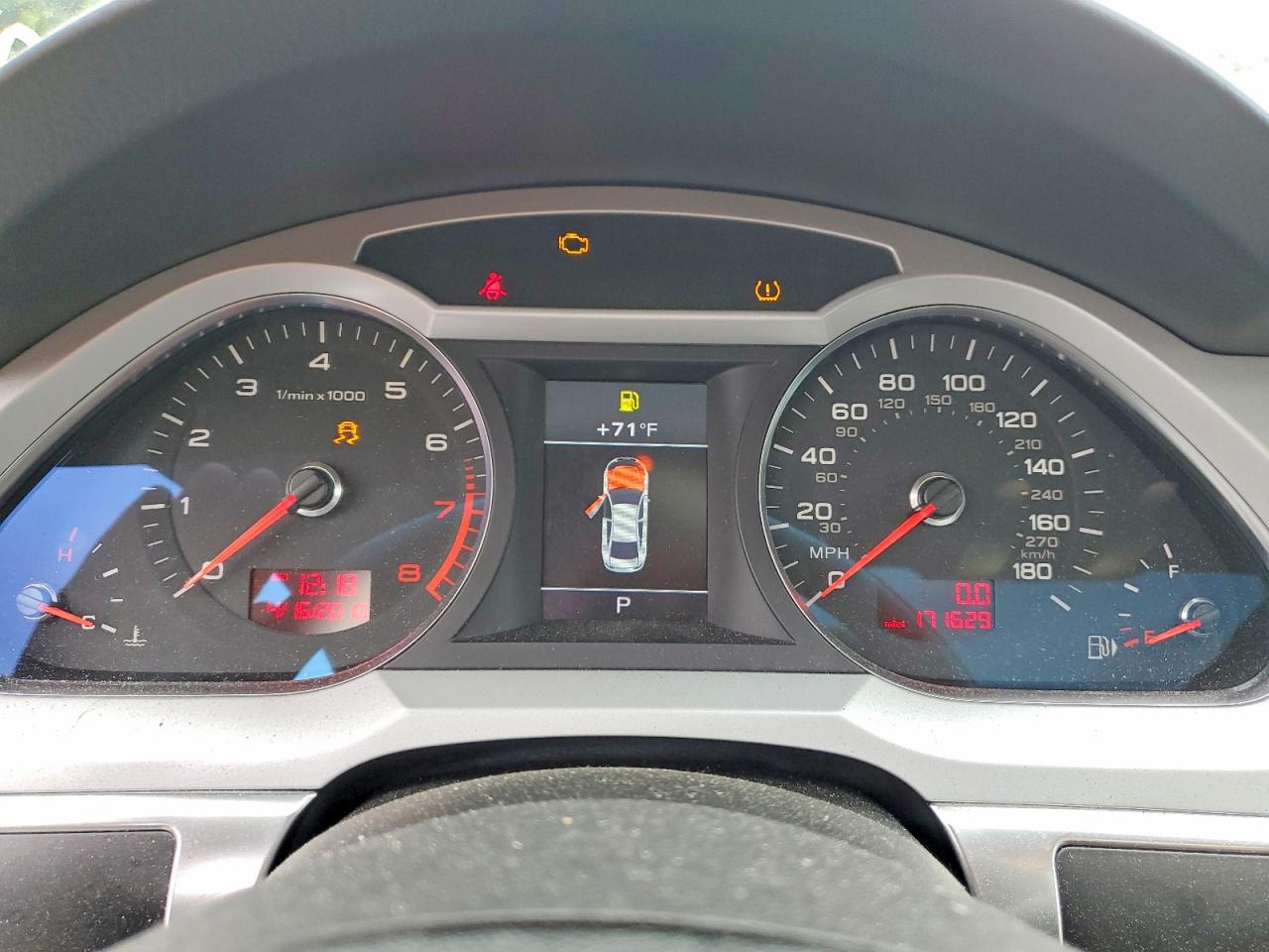 2011 Audi A6 Prestige Белый vin: WAUKGAFB6BN045109