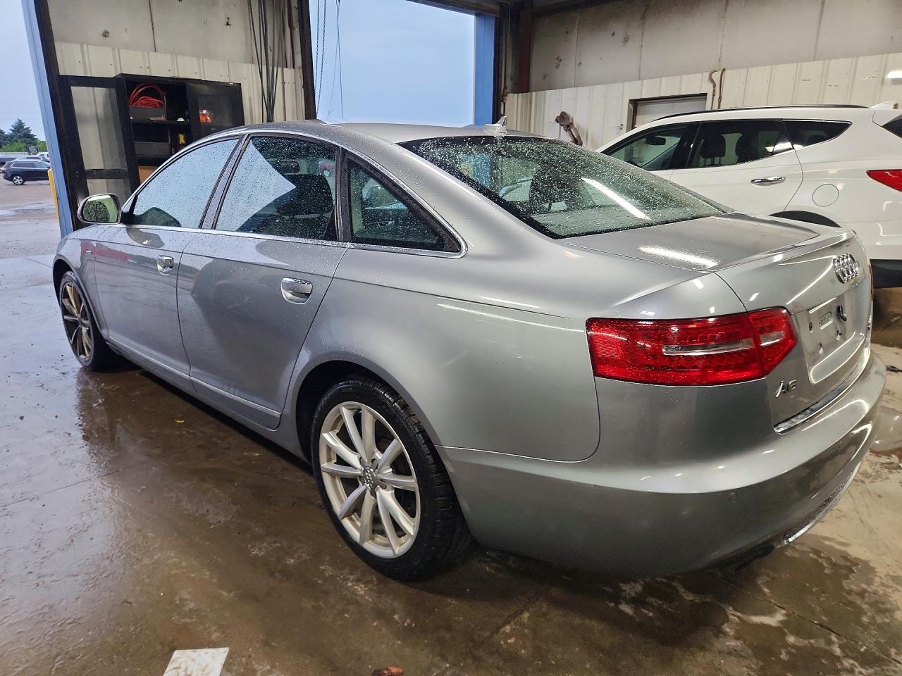 2011 Audi A6 Prestige Silver vin: WAUKGAFB6BN063755