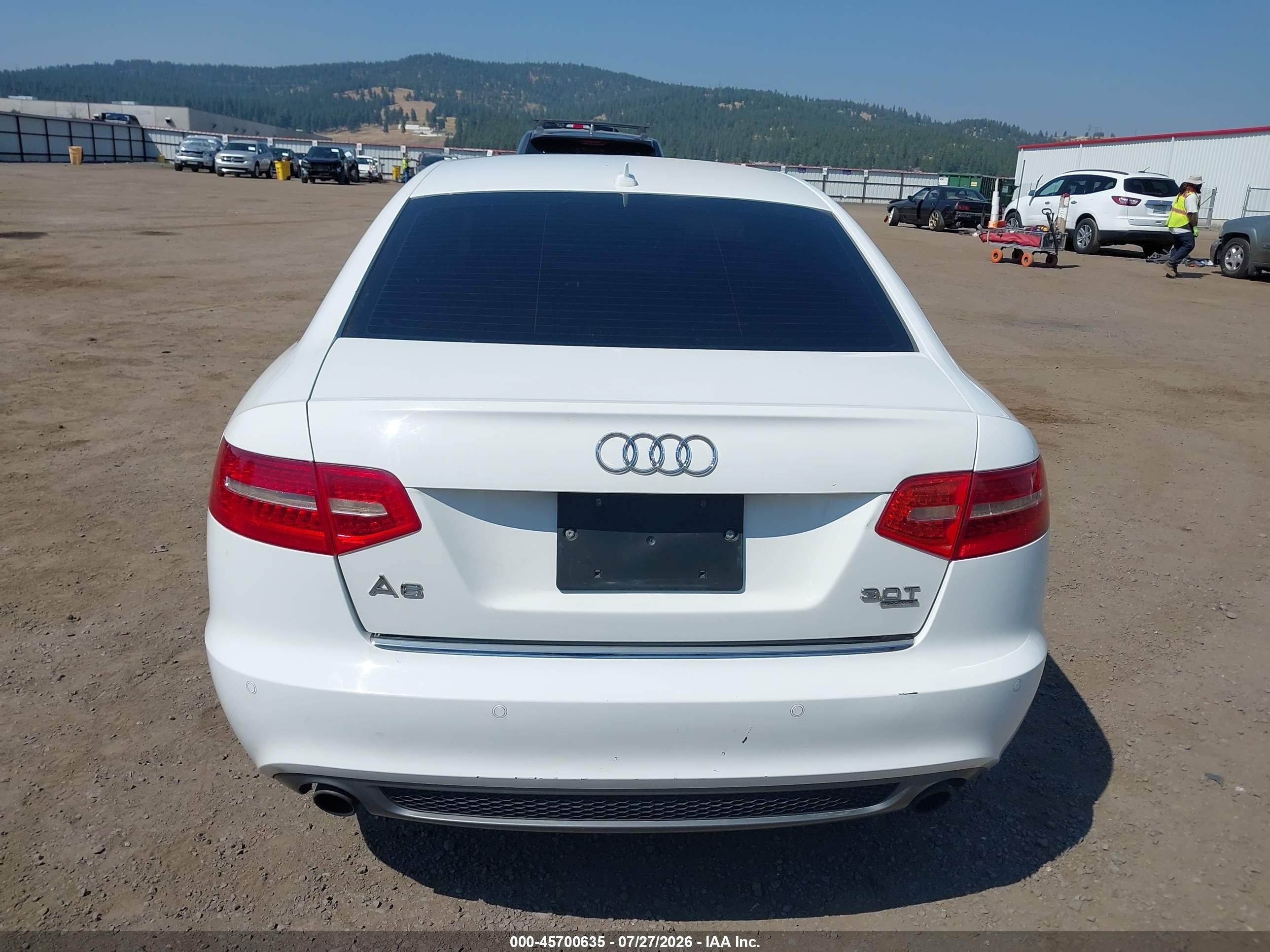 2011 Audi A6 3.0 Premium White vin: WAUKGAFB8BN051364