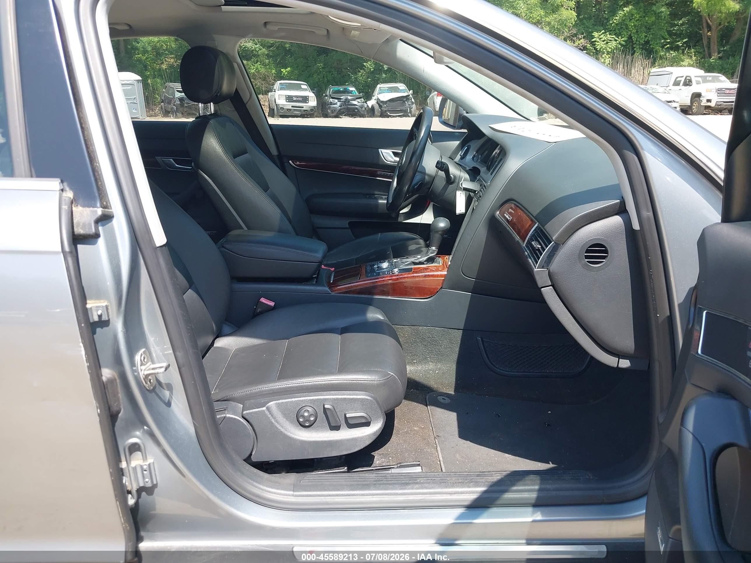 2011 Audi A6 3.0 Premium Light Blue vin: WAUKGAFB9BN010919