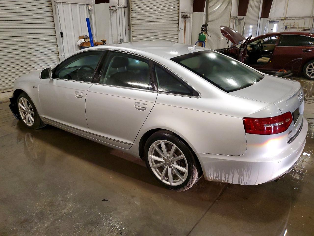 2011 Audi A6 Prestige Silver vin: WAUKGAFBXBN007527