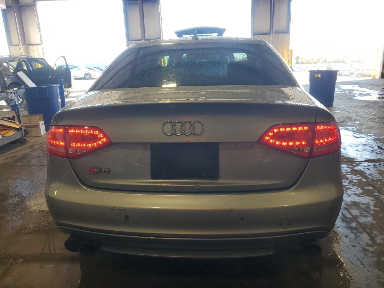 2011 Audi S4 Prestige Silver vin: WAUKGAFL0BA121665
