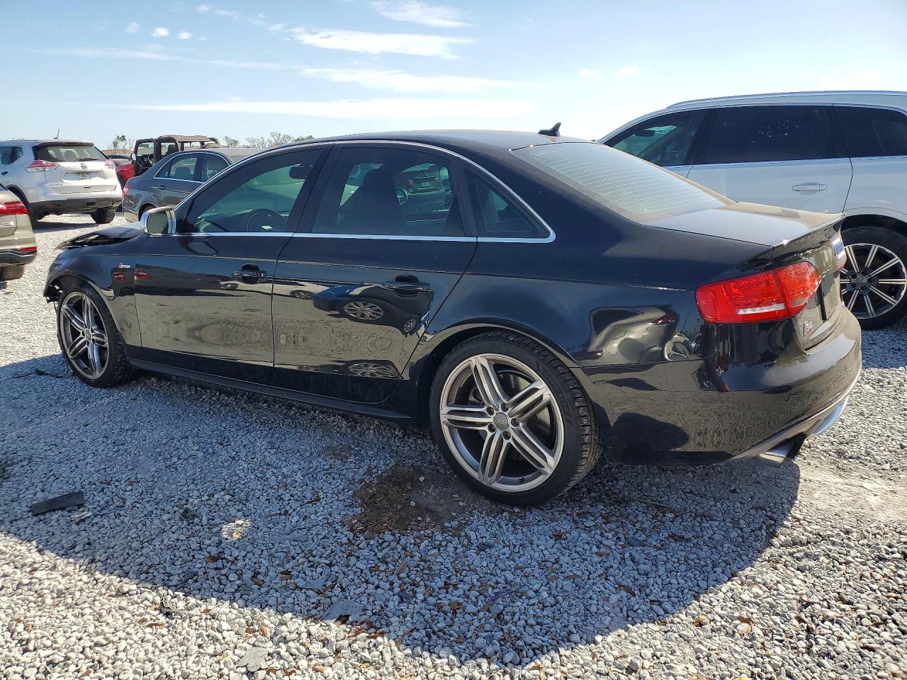 2010 Audi S4 Prestige Black vin: WAUKGAFL3AA080432