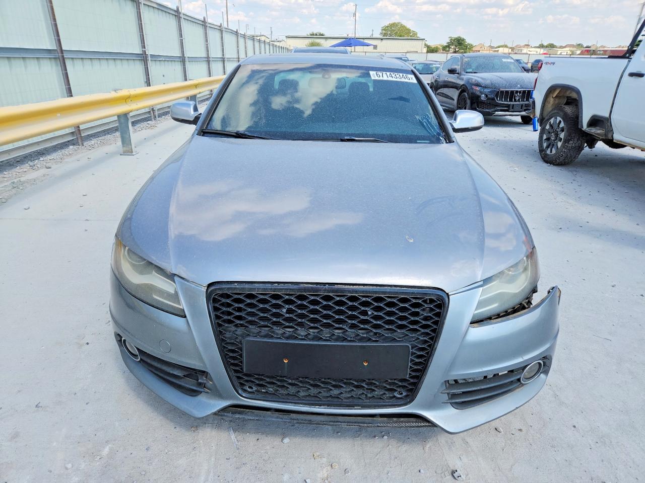 2011 Audi S4 Prestige Silver vin: WAUKGAFL4BA105274