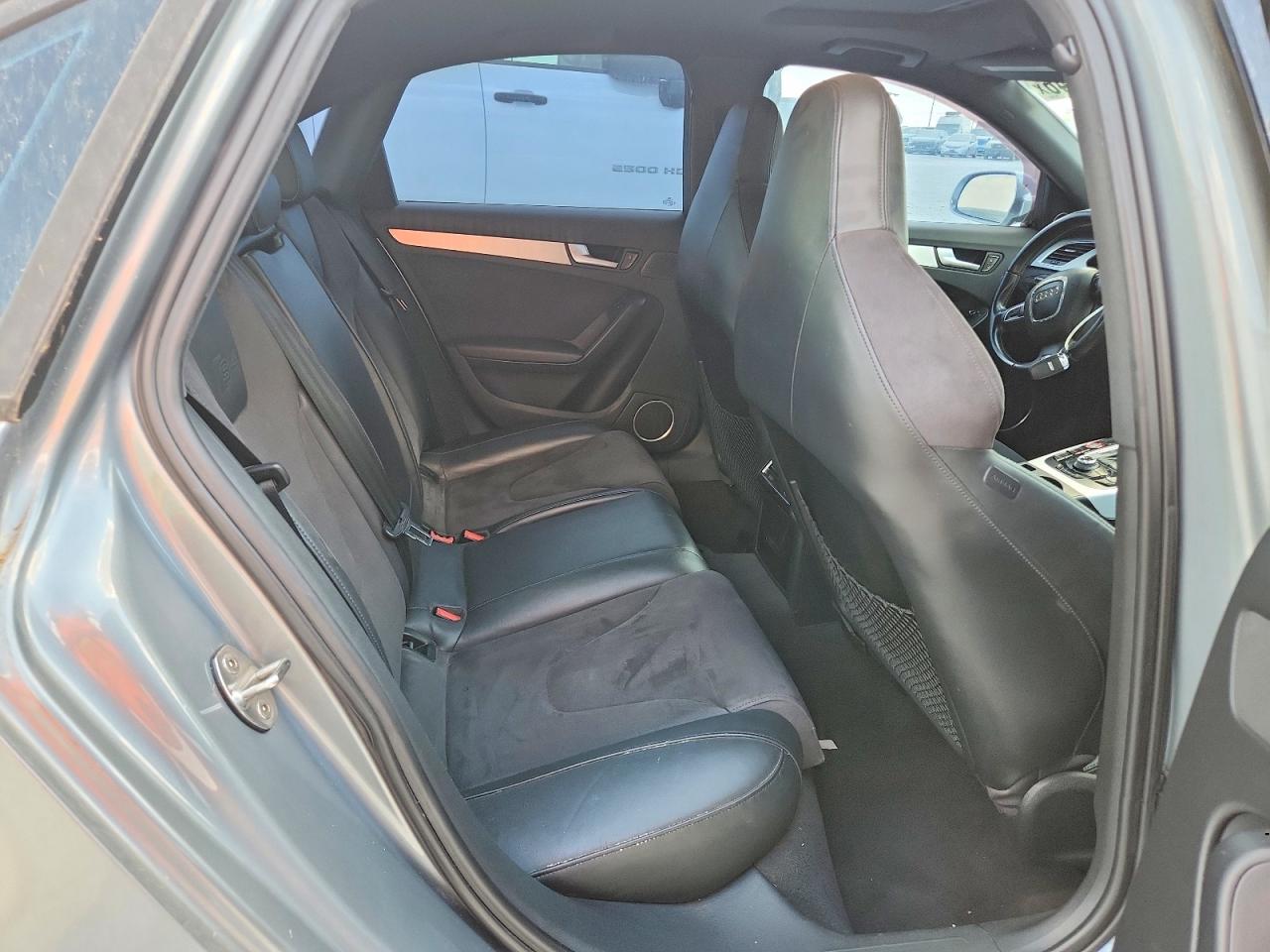 2011 Audi S4 Prestige Silver vin: WAUKGAFL4BA105274