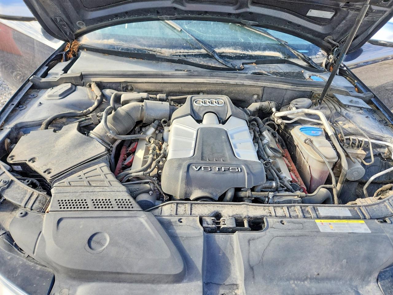 2014 Audi S4 Prestige Charcoal vin: WAUKGAFL5EA081202