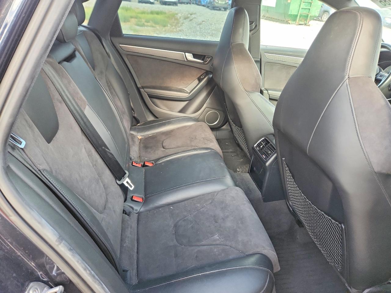 2014 Audi S4 Prestige Charcoal vin: WAUKGAFL5EA081202