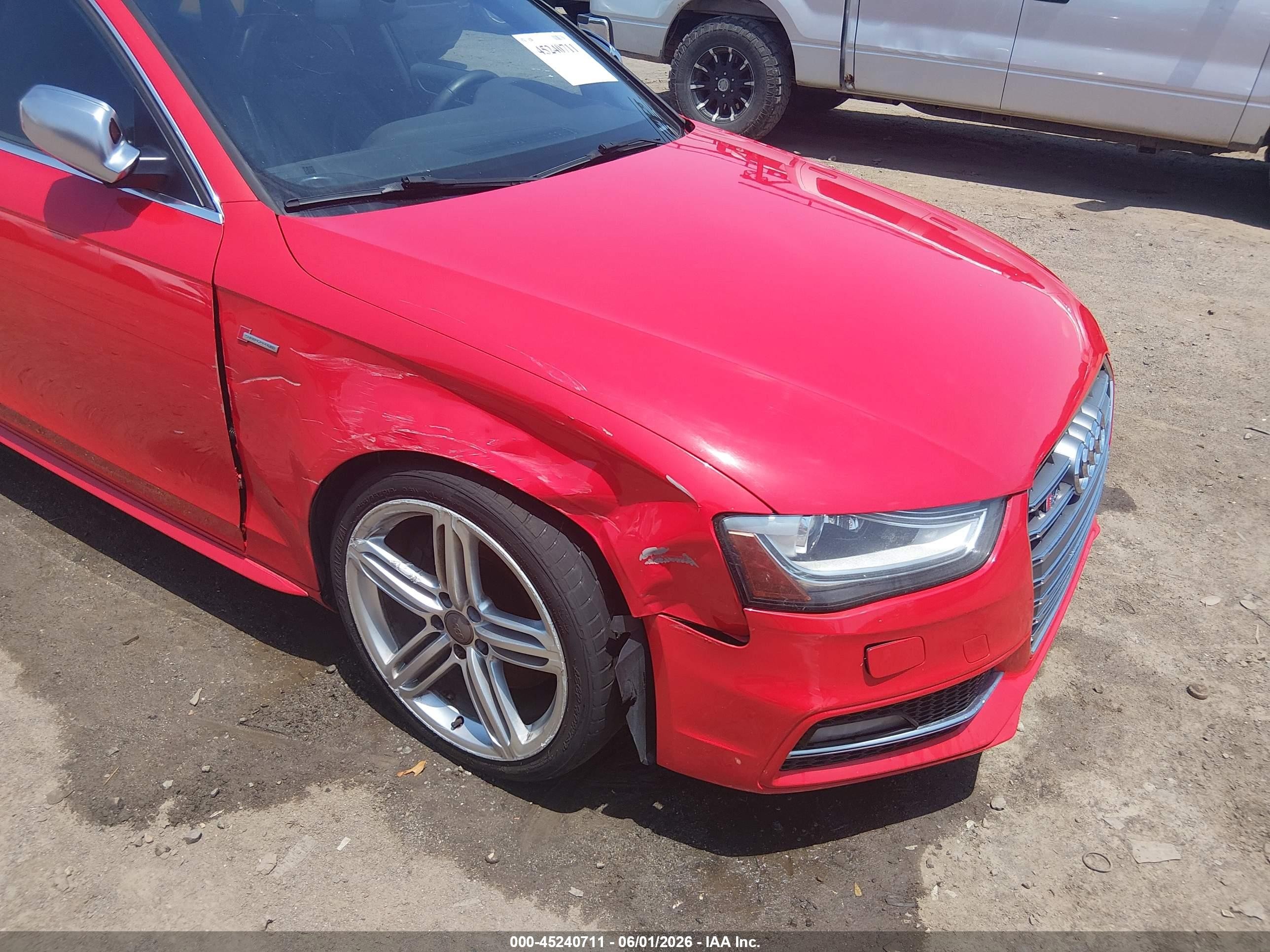 2014 Audi S4 3.0t Premium Plus Red vin: WAUKGAFL5EA098453