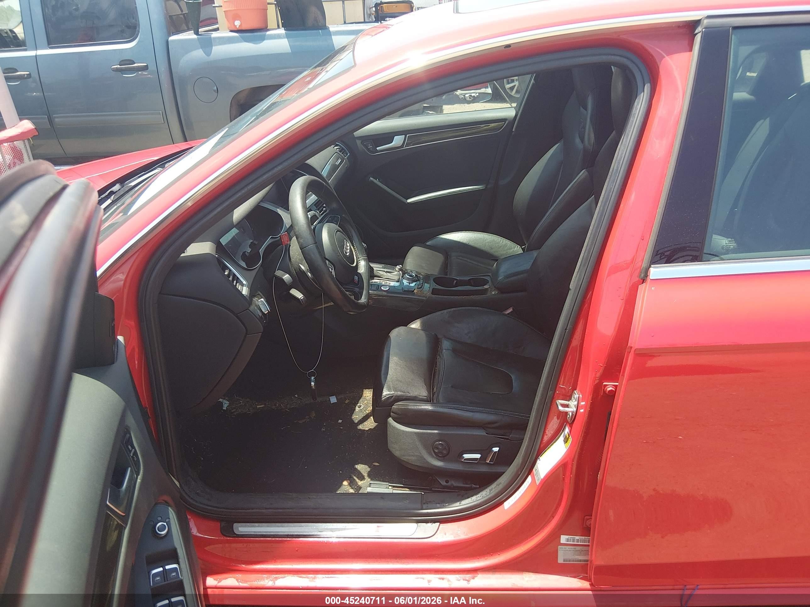 2014 Audi S4 3.0t Premium Plus Red vin: WAUKGAFL5EA098453