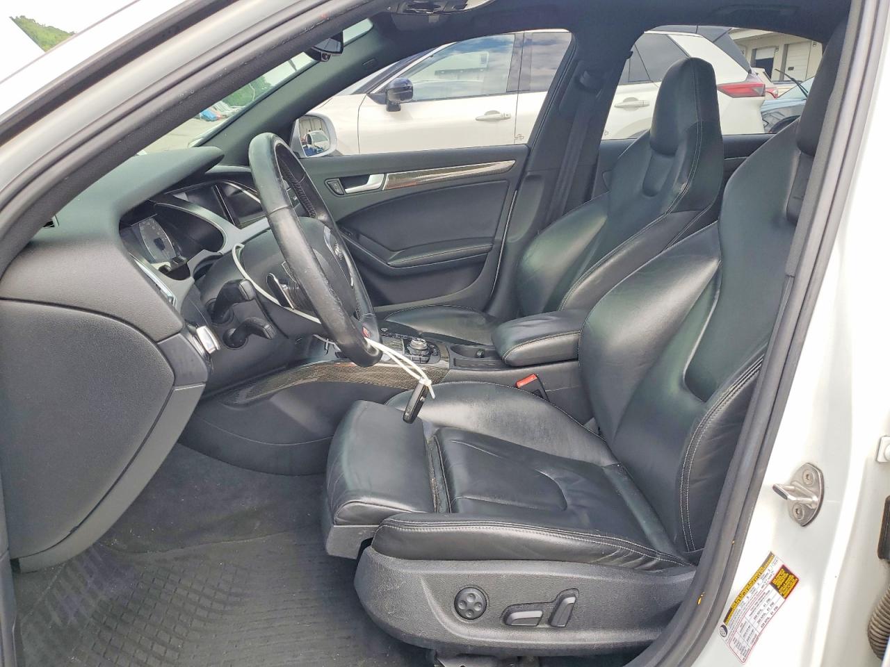 2012 Audi S4 Prestige White vin: WAUKGAFL6CA110171