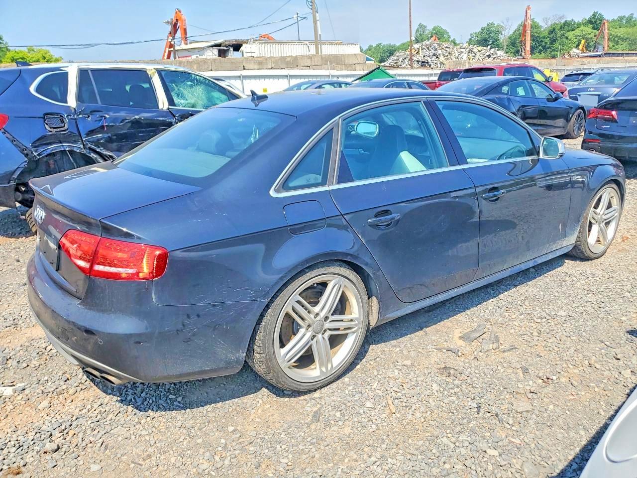 2011 Audi S4 Prestige Black vin: WAUKGAFL8BA092321