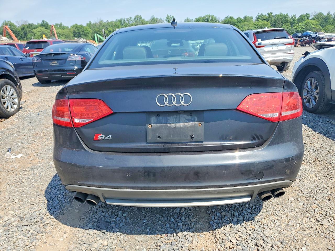 2011 Audi S4 Prestige Black vin: WAUKGAFL8BA092321