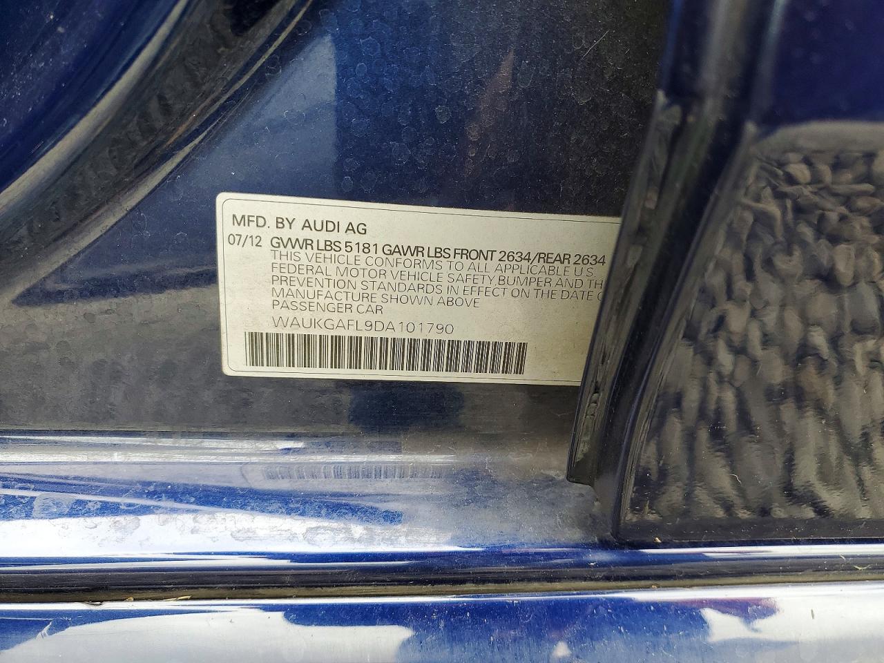 2013 Audi S4 Prestige Синий vin: WAUKGAFL9DA101790