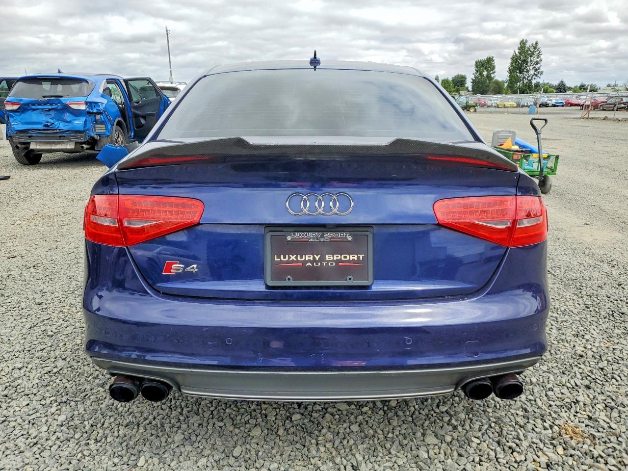 2013 Audi S4 Prestige Синий vin: WAUKGAFL9DA101790