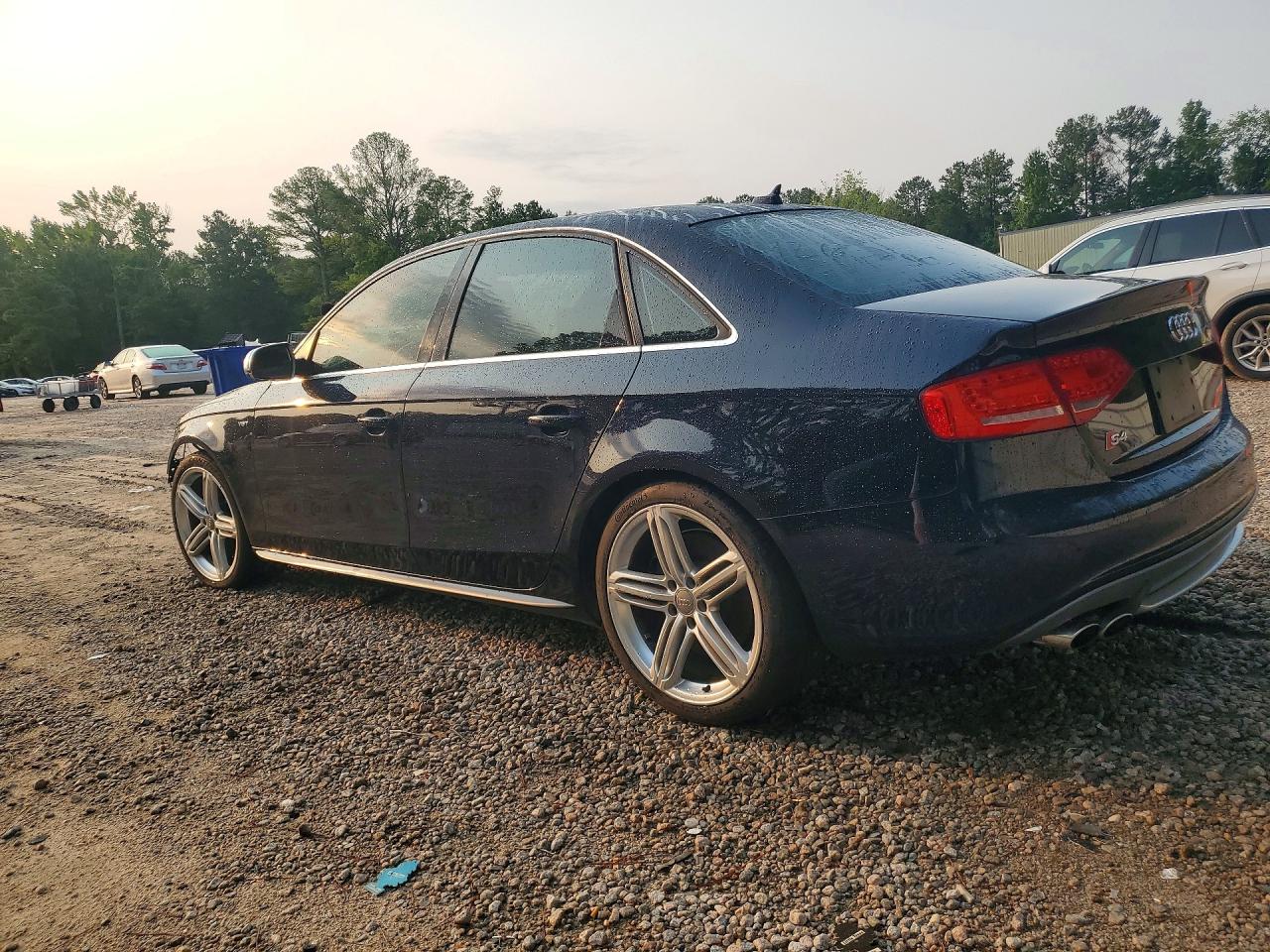 2011 Audi S4 Prestige Blue vin: WAUKGAFLXBA009648