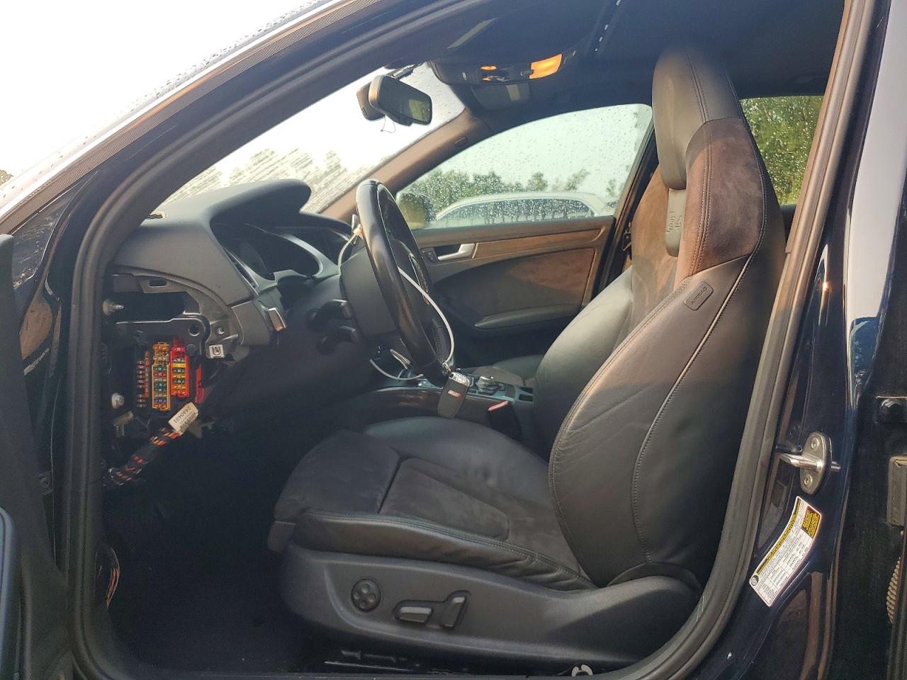 2011 Audi S4 Prestige Blue vin: WAUKGAFLXBA009648