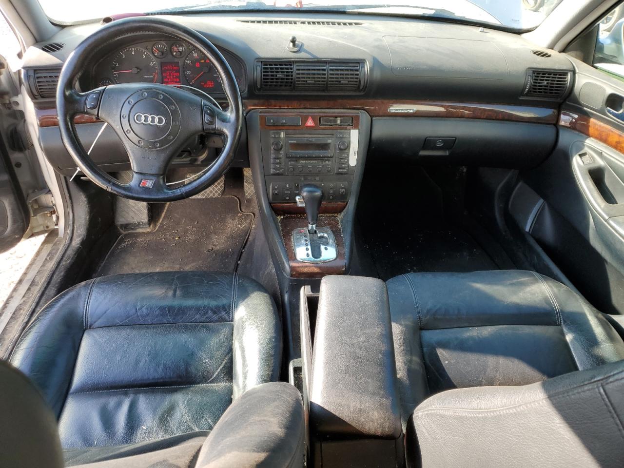 2000 Audi A4 2.8 Avant Quattro Серебряный vin: WAUKH28D2YA037493