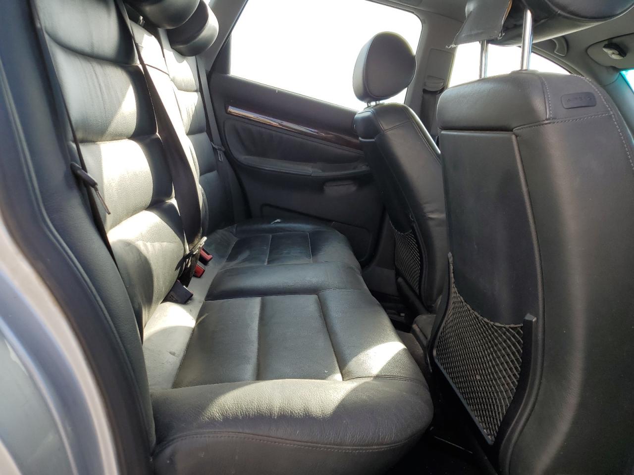 2000 Audi A4 2.8 Avant Quattro Серебряный vin: WAUKH28D2YA037493