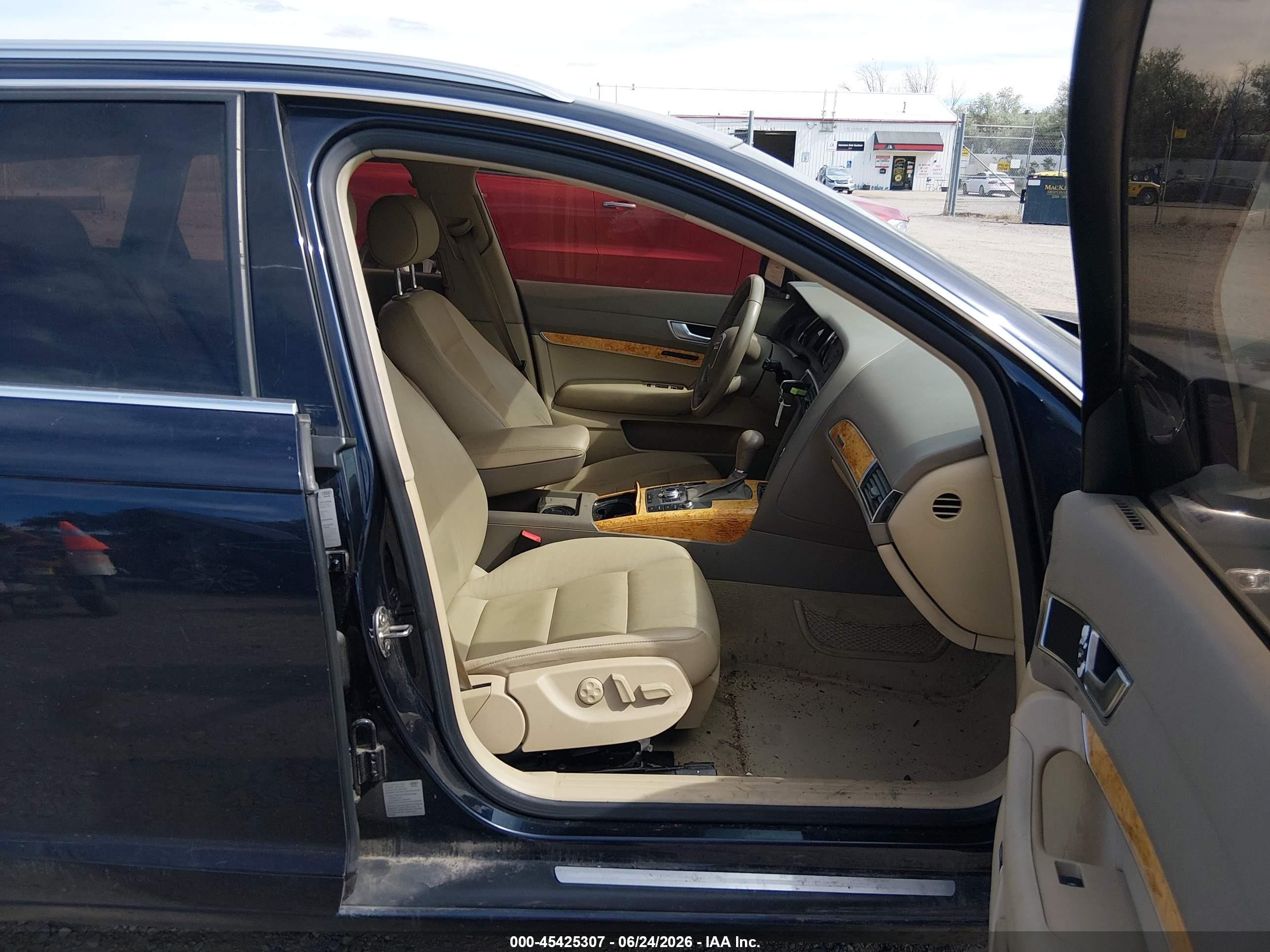 2006 Audi A6 3.2 Avant Blue vin: WAUKH74F66N110634