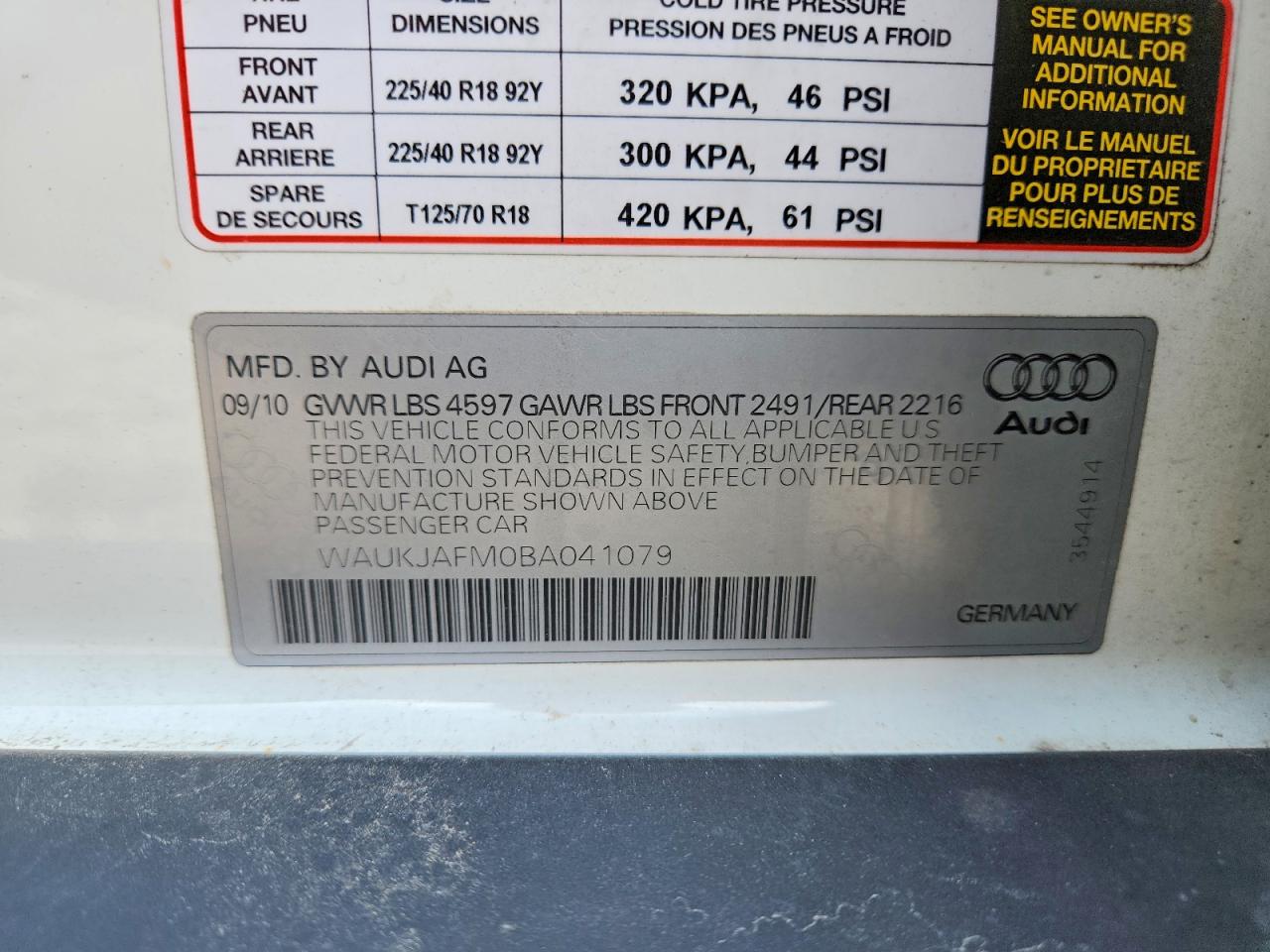 2011 Audi A3 Premium Plus White vin: WAUKJAFM0BA041079