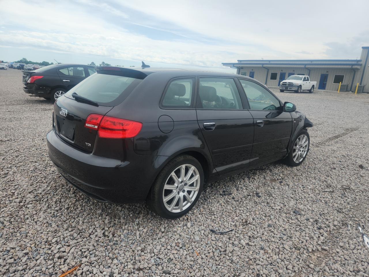 2013 Audi A3 Premium Plus Charcoal vin: WAUKJAFM1DA014489