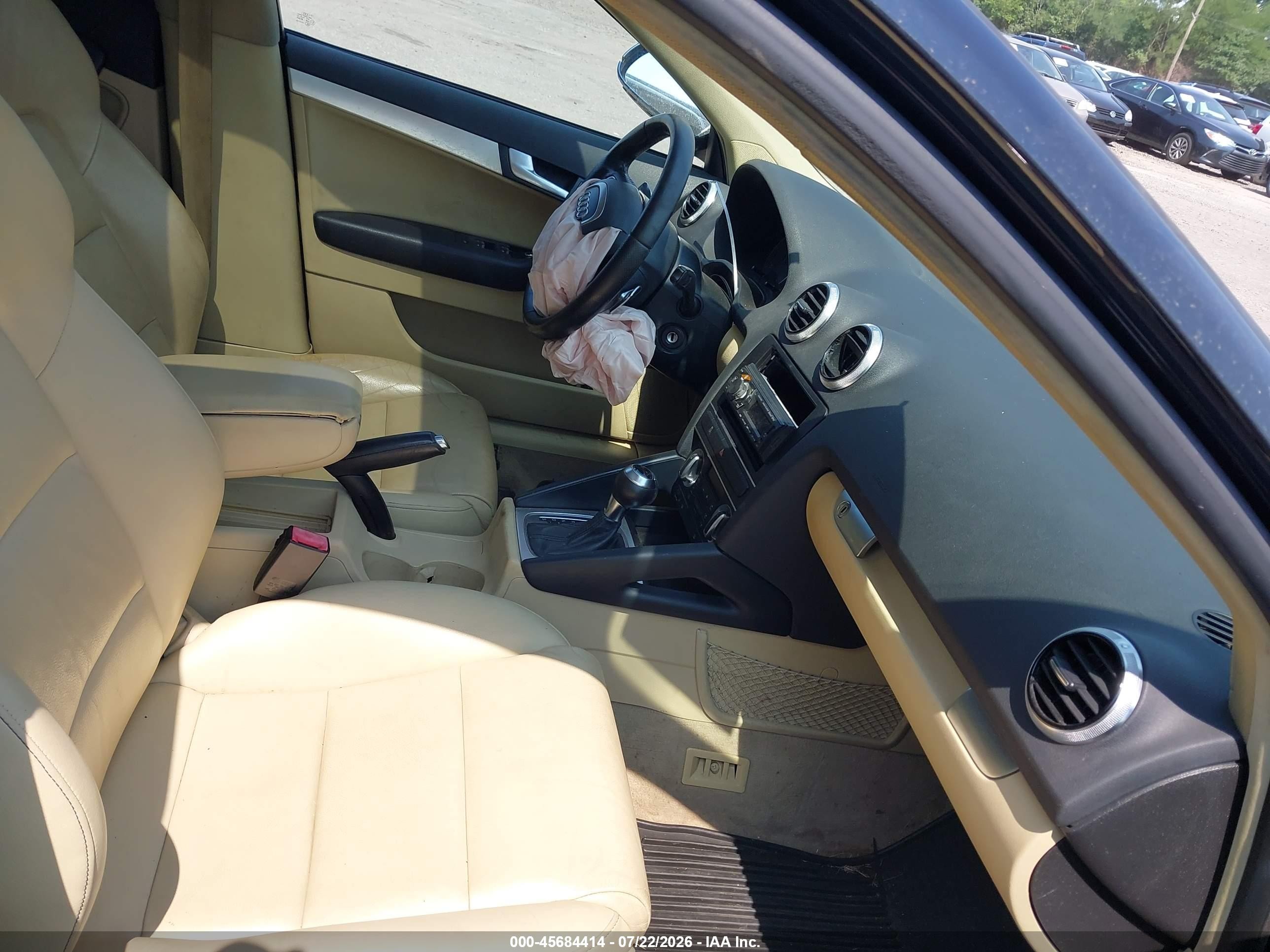 2012 Audi A3 2.0 Tdi Premium Plus Blue vin: WAUKJAFM2CA099177