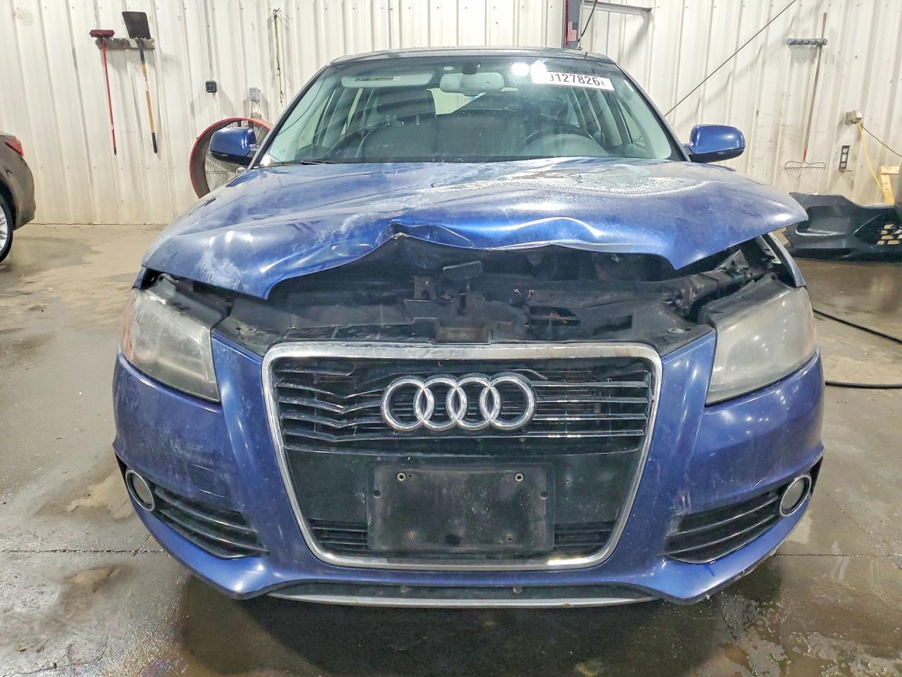 2012 Audi A3 Premium Plus Синий vin: WAUKJAFM2CA131156
