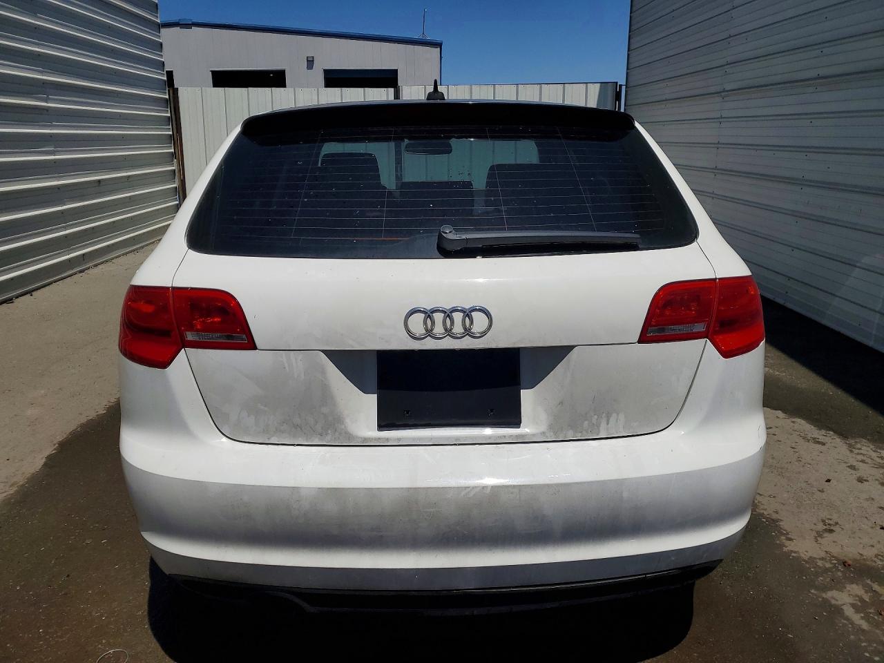2013 Audi A3 Premium Plus White vin: WAUKJAFM2DA022343